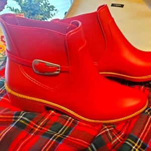 Bernardo womens ankle boots